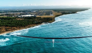 Solar Impulse 2, avión impulsado por energía solar completó vuelta al mundo
