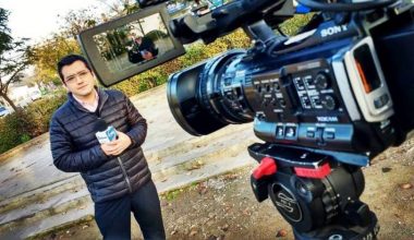 Ex alumno de periodismo es periodista de reportajes en matinal de Chilevisión
