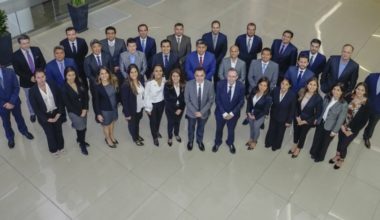 Escuela de Negocios UAI firma alianza con Universidad del Pacífico en Lima