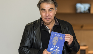 Eric Goles lanza en la UAI su última novela “Lady Byron: detective artificial”