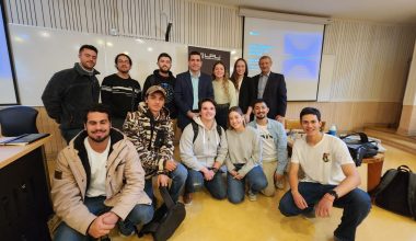 Gerente General de Microsoft Chile conversó con estudiantes UAI sobre los alcances de la Inteligencia Artificial