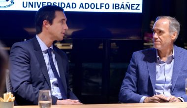 Decano de Negocios UAI dialogó con Enrique Ostalé sobre los desafíos de las empresas