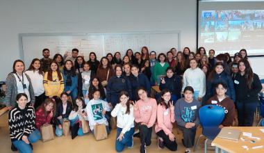Día de Ada Lovelace: Ingeniería UAI imparte talleres de programación a niñas