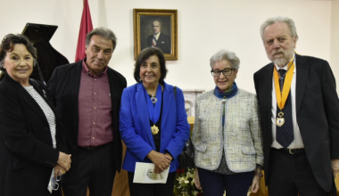 Profesor emérito UAI participa de la inauguración del año académico del Instituto de Chile
